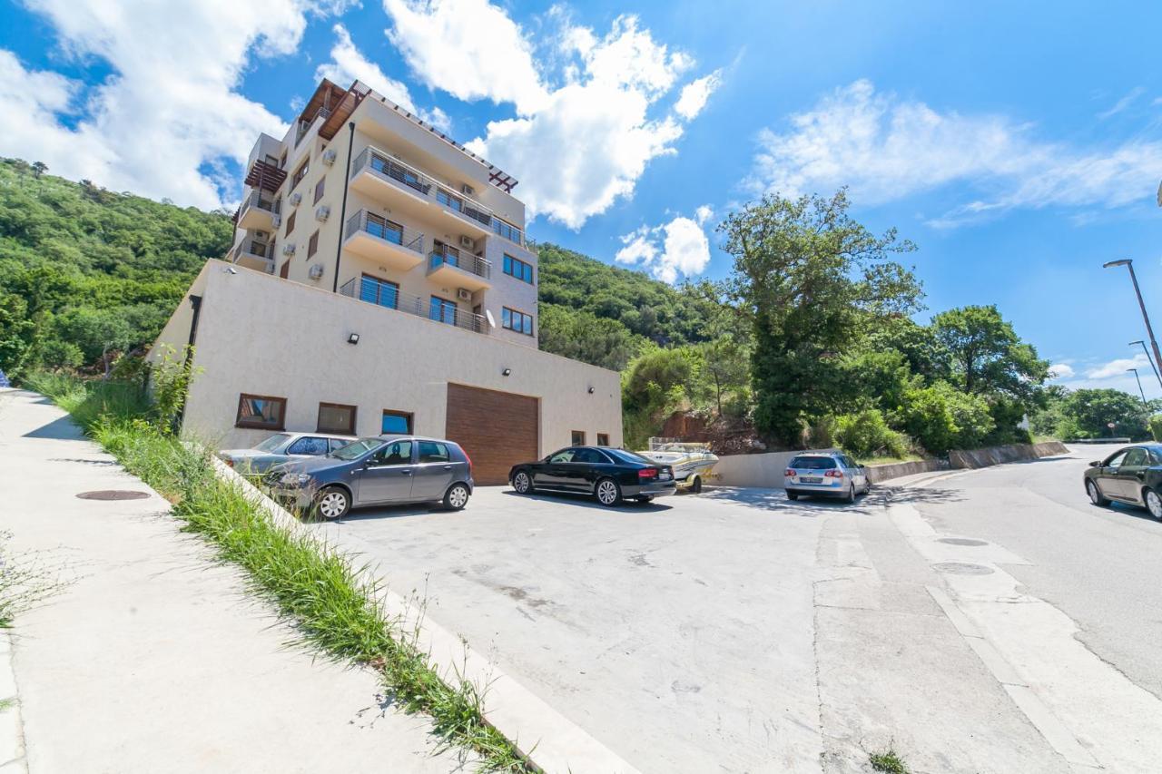 Welcome Apartments Петровац Экстерьер фото