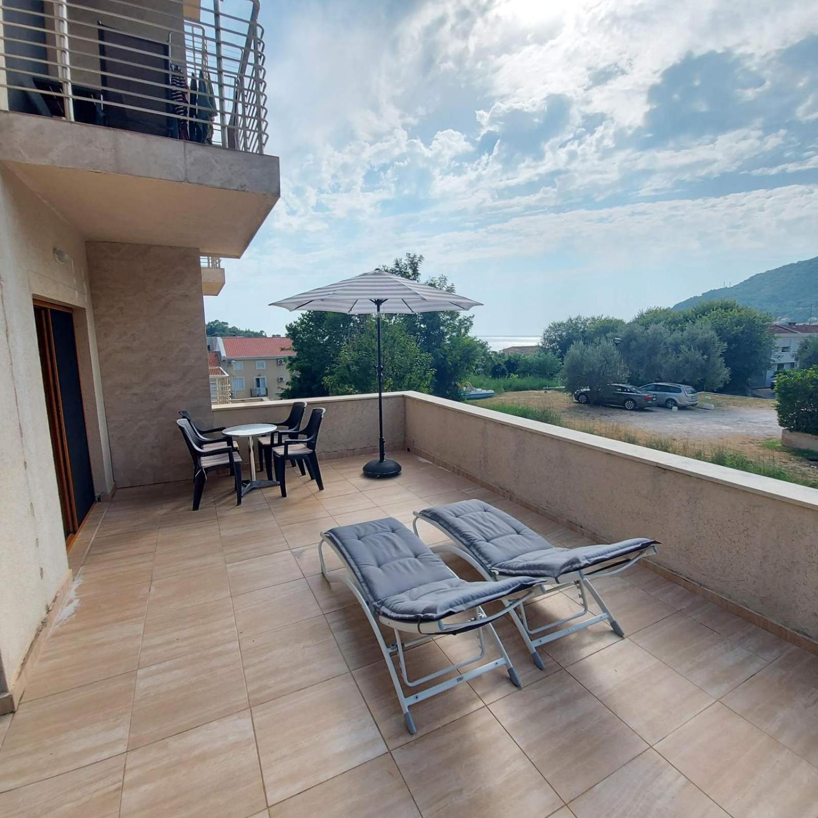 Welcome Apartments Петровац Экстерьер фото