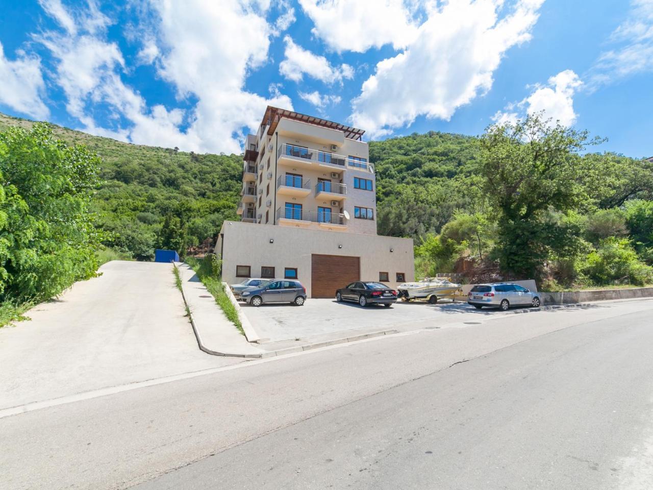 Welcome Apartments Петровац Экстерьер фото